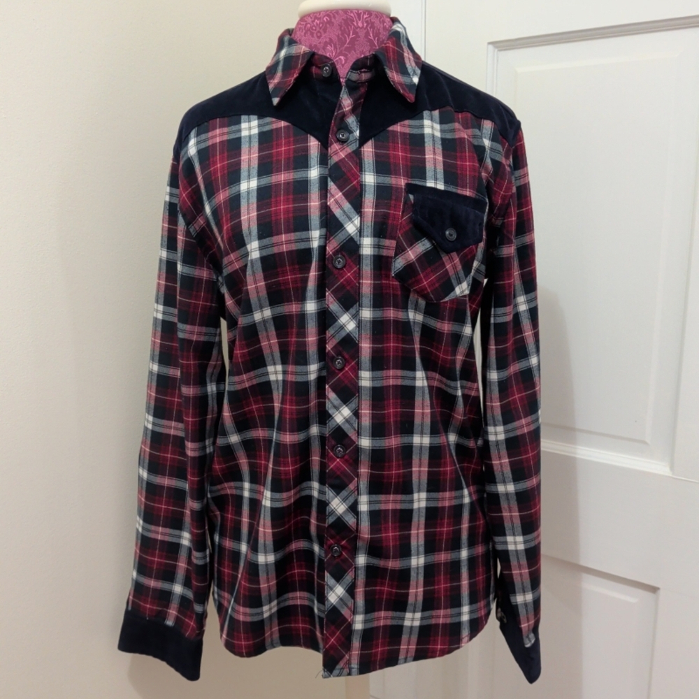 Women's Comfort Outfitter plaid flannel shirt w/ navy corduroy shoulder & cuff